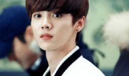 刘大锤最新爆料迪丽热巴吴磊,刘大锤曝出娱乐圈新恋情