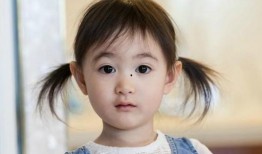 甜馨奥莉爆料事件视频,揭秘童星背后的故事