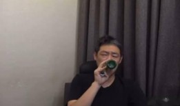 娱乐圈自尽式爆料是什么,揭秘明星隐私风暴背后的真相